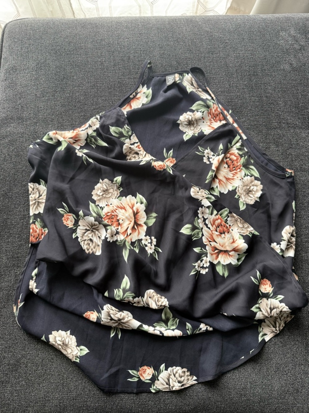 Mixed Tank Tops - Picture 2 of 5